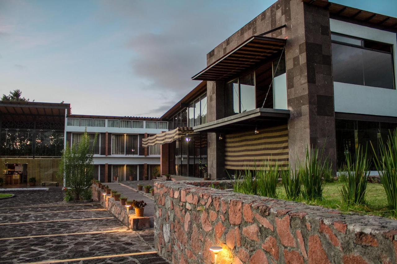 Hotel Rancho Tabachines Zitácuaro Kültér fotó