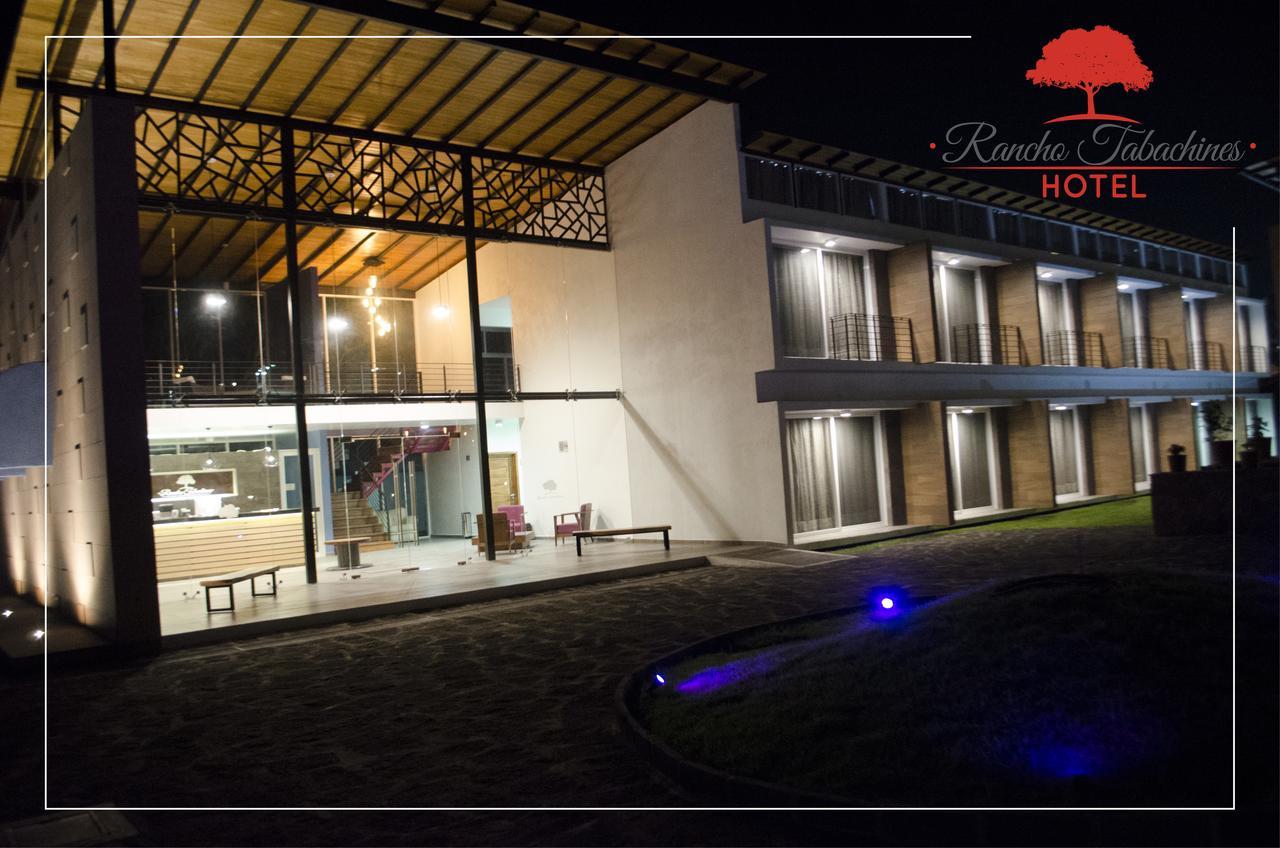 Hotel Rancho Tabachines Zitácuaro Kültér fotó